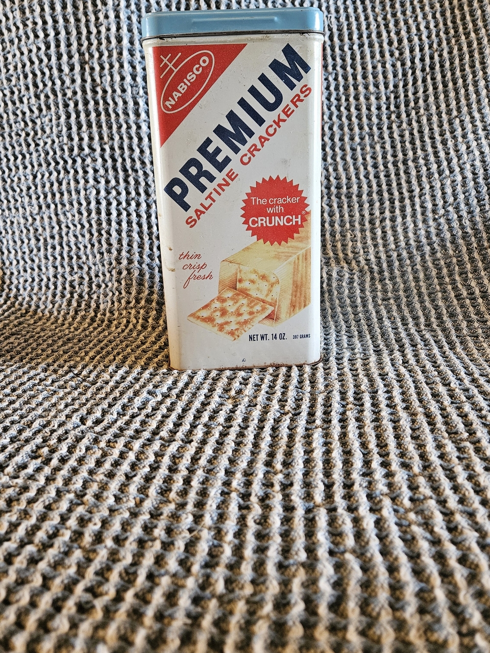 Nabisco Premium Saltine Crackers Tin - White, Red & Light Blue
